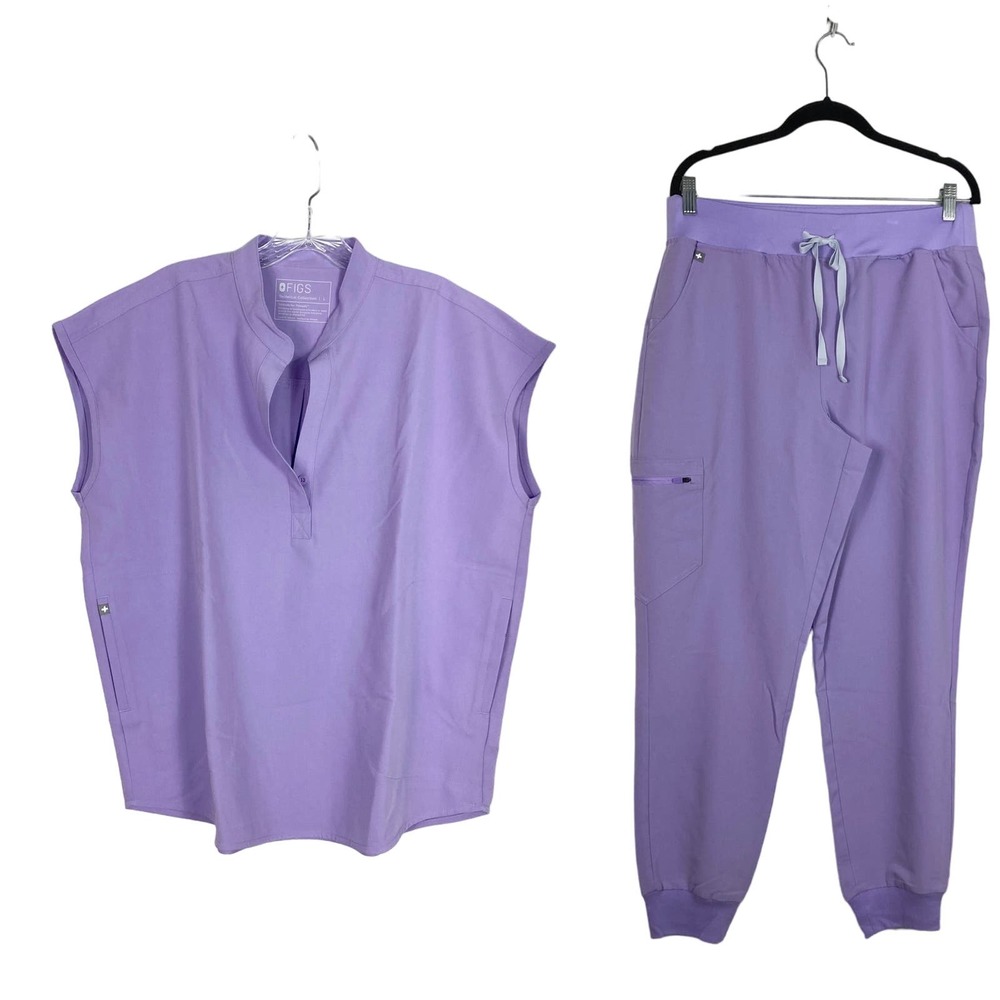 Figs Women's Scrub Set in Lavender